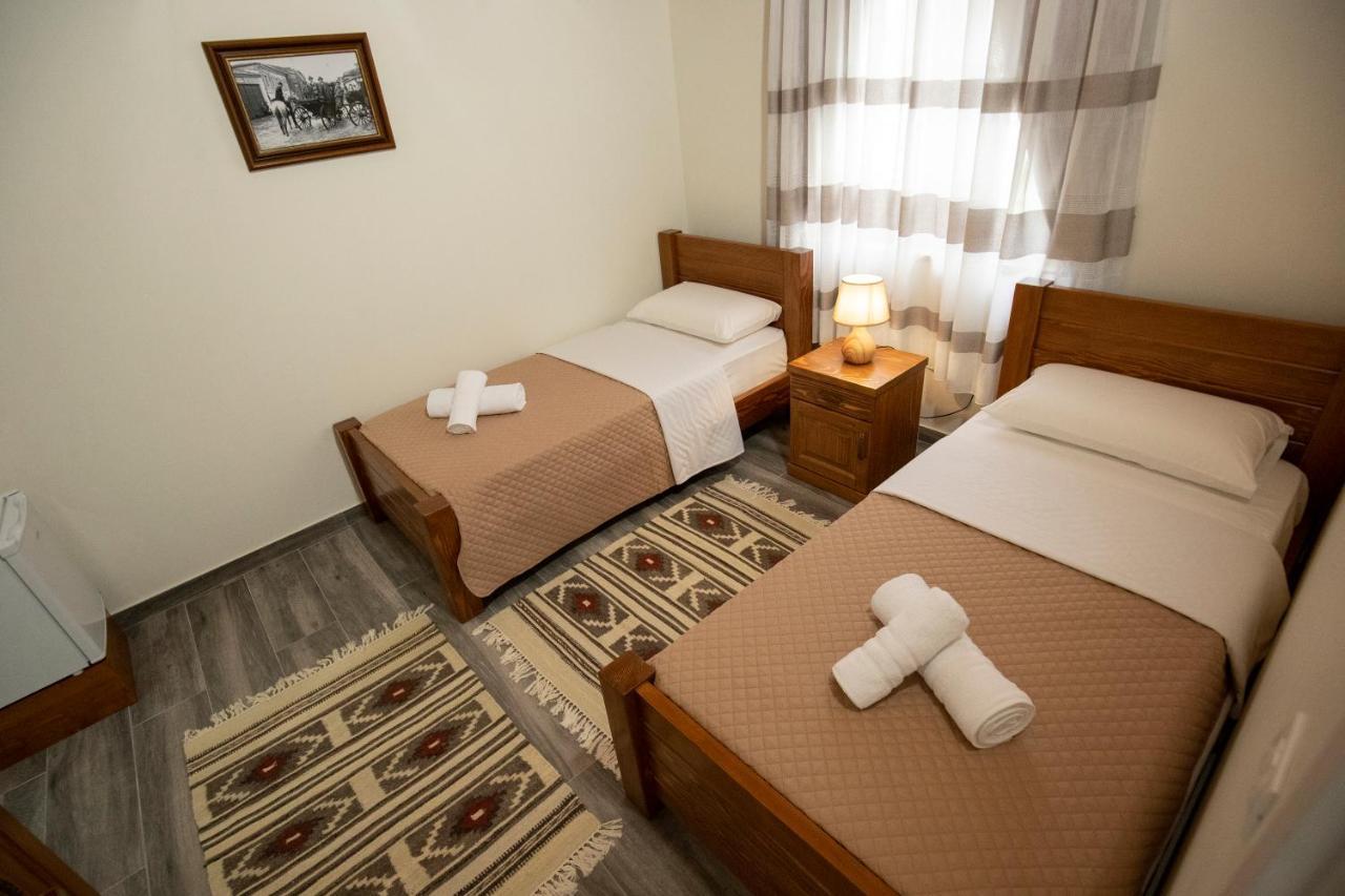 Xhuli Guesthouse Shkodra Kültér fotó