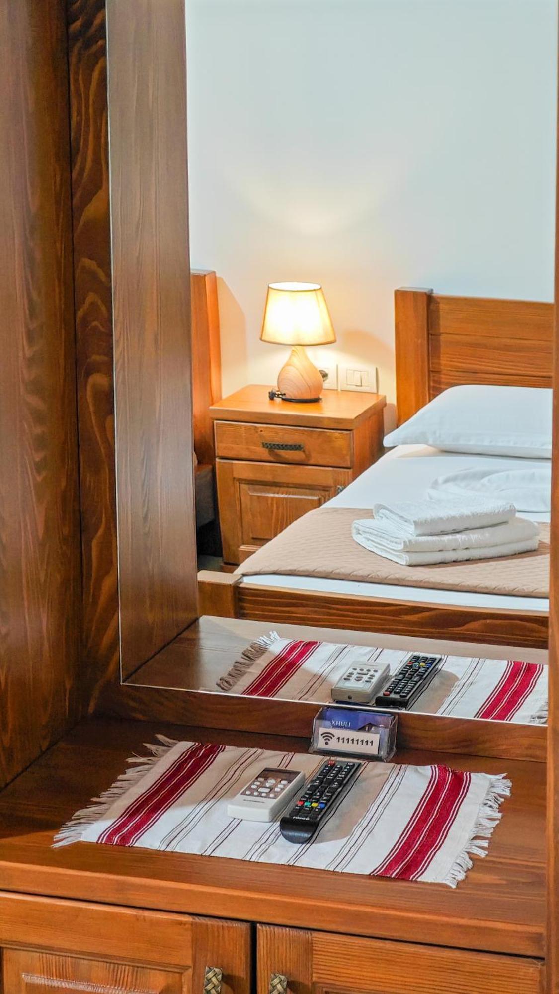 Xhuli Guesthouse Shkodra Kültér fotó